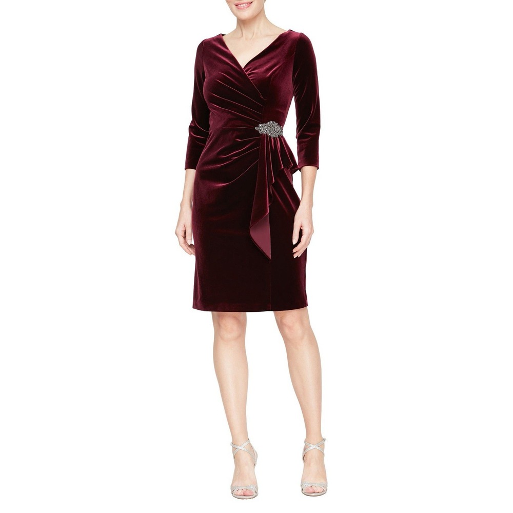 Alex Evenings Women's Short Velvet Cocktail Dress Wine V Neck Wrap Style Size 10
